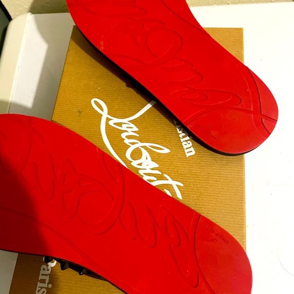 NWT never worn Louis Vuitton Size7/8 flip flop black and red, possibly , unisex - Picture 2 of 5
